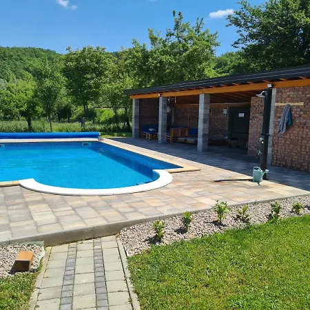 Faruk Holiday home